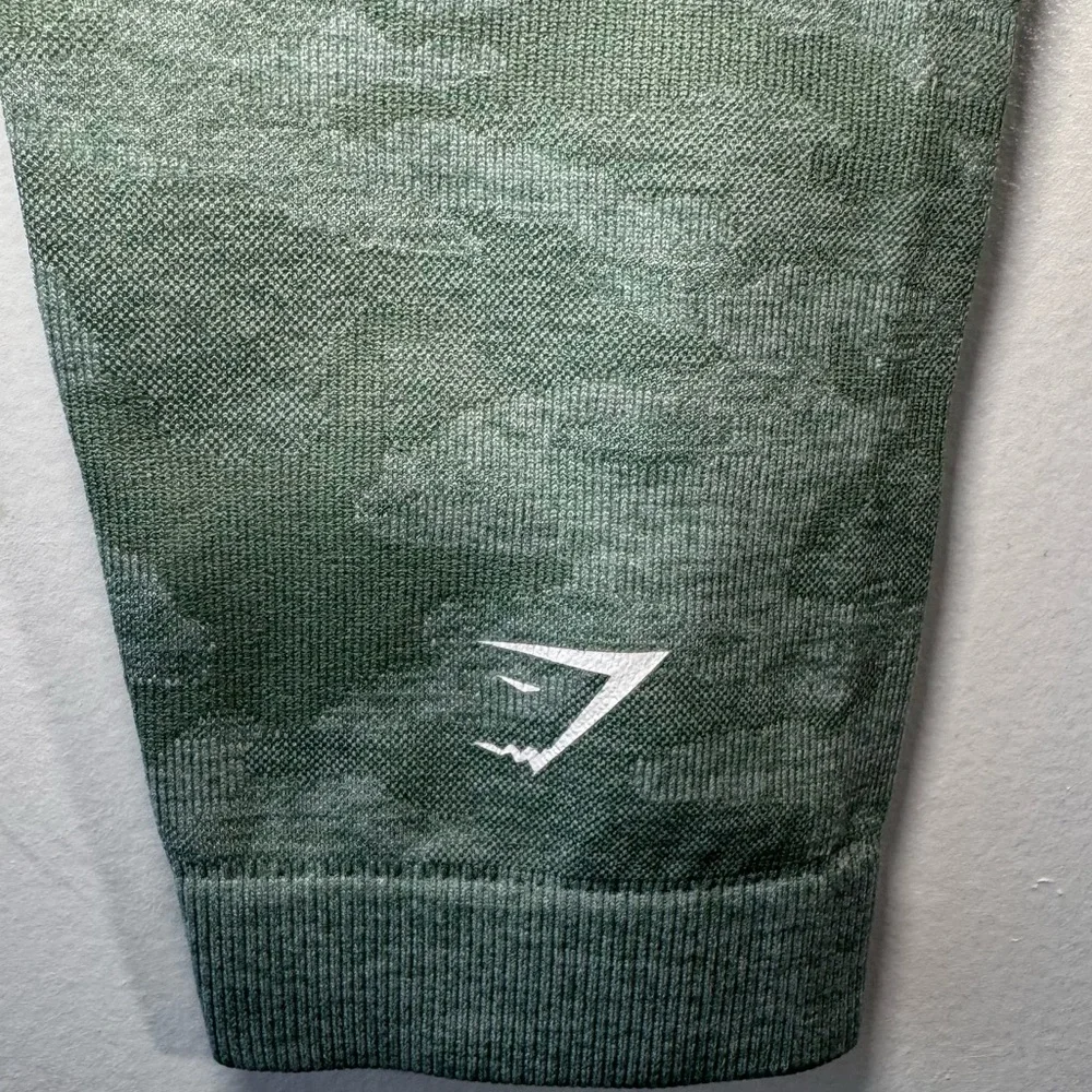 Gymshark Adapt Camo Seamless Leggings - Picture 13 of 15